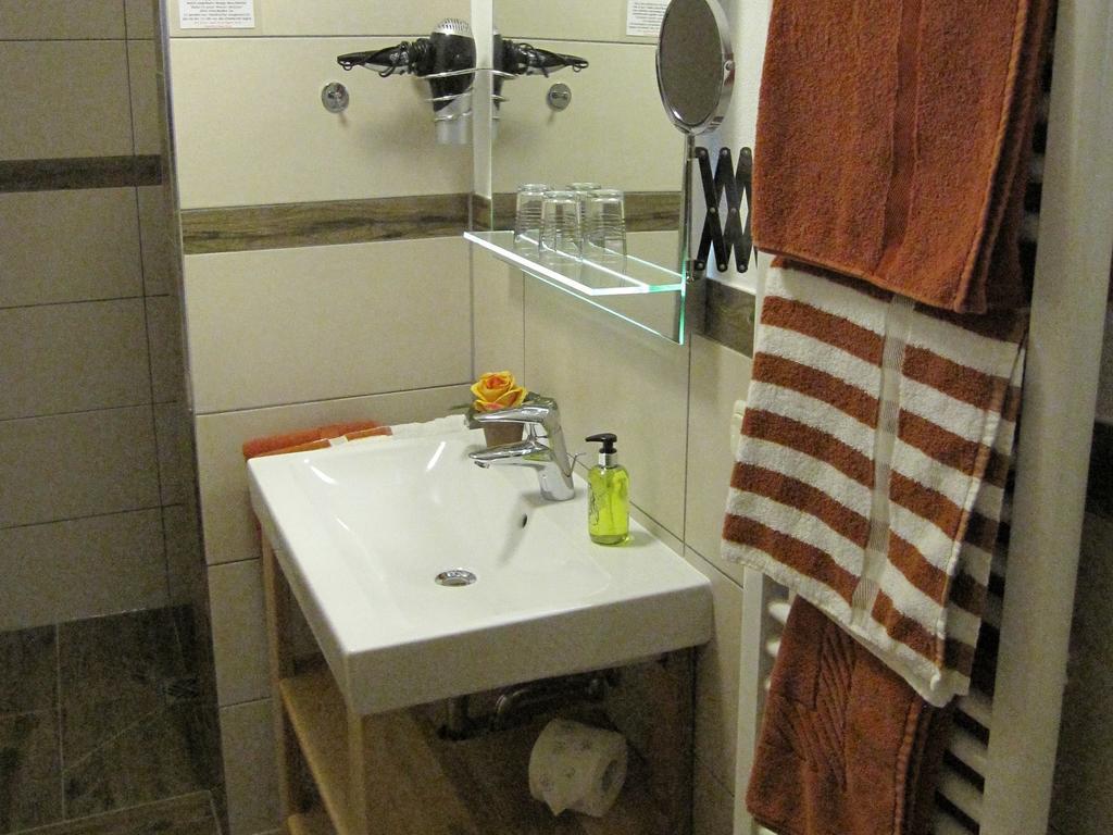 Hausernhof Farm stay *